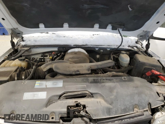 2004 Chevrolet Suburban Z71 with VIN 3GNFK16Z94G310219, listed as a Copart auction lot 45228915 with 341,057 mi miles and Salvage Title. Bid and sale history available at carsss.com. Image 13.