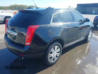 2013 Cadillac SRX Luxury Collection z VIN 3GYFNCE34DS584959, wystawiony jako IAAI lot #42080339 z przebiegiem 133 564 mil mil oraz . Historia ofert i sprzedaży dostępna na DreamBid. Obrazek 4.