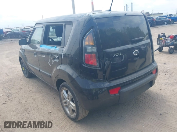 2010 Kia Soul + with VIN KNDJT2A24A7190109, listed as a IAAI auction lot 42232419 with 217,262 mi miles and . Bid and sale history available at DreamBid. Image 3.