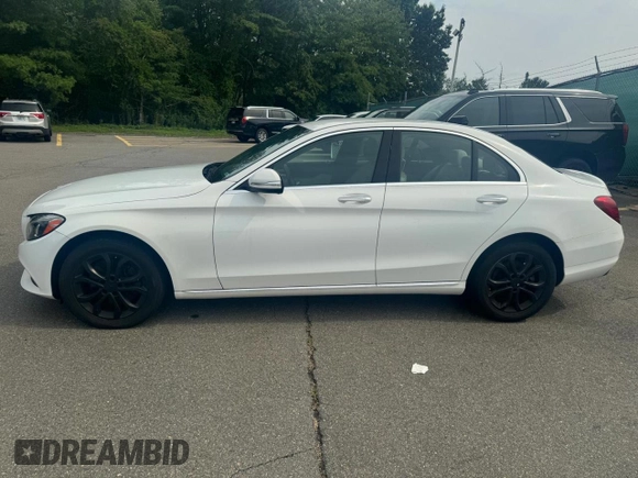 2015 Mercedes-Benz C 300 Luxury с VIN 55SWF4KB0FU063185, выставлен на аукционе Copart как лот 77677874 с пробегом 125 755 миль миль и Чистый • Clean title. История ставок и продаж доступна на DreamBid. Изображение 6.