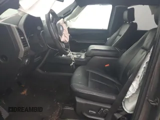 2019 Ford Expedition Max XLT z VIN 1FMJK1JT4KEA37745, wystawiony jako Copart lot #85003344 z przebiegiem 47 974 mil mil oraz Czysty tytuł • Clean title. Historia ofert i sprzedaży dostępna na DreamBid. Obrazek 7.