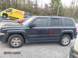 2014 Jeep Patriot Sport with VIN 1C4NJPBB7ED822885, listed as a IAAI auction lot 41947079 with 76,740 mi miles. Bid and sale history available at carsss.com. Image 14.