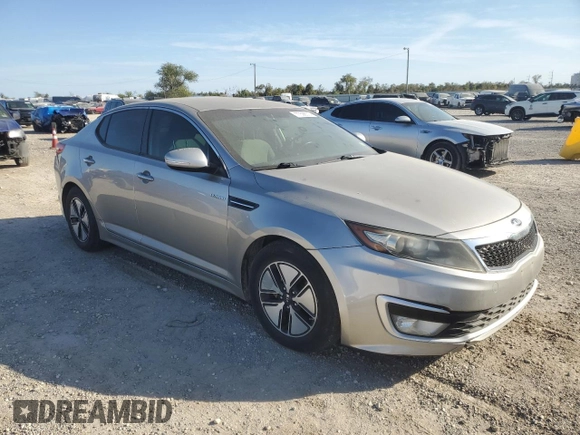 2013 Kia Optima LX with VIN KNAGM4AD1D5043425, listed as a Copart auction lot 77598514 with 123,667 mi miles and Clean Title. Bid and sale history available at DreamBid. Image 4.