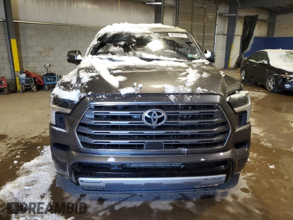 2023 Toyota Sequoia SR5 with VIN 7SVAAABAXPX003220, listed as a Copart auction lot 88798445 with 47,637 mi miles and Salvage Title. Bid and sale history available at carsss.com. Image 5.
