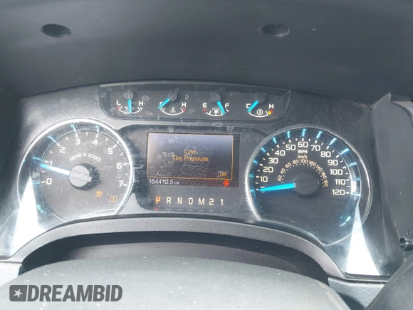 2013 Ford F-150 XL z VIN 1FTFW1EF0DFA73156, wystawiony jako IAAI lot #42561620 z przebiegiem 164 410 mil mil oraz . Historia ofert i sprzedaży dostępna na DreamBid. Obrazek 7.
