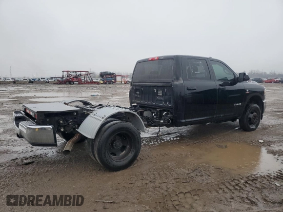 2021 Ram 3500 Tradesman with VIN 3C63RRGL2MG672951, listed as a Copart auction lot 77424974 with 151,765 mi miles and Clean Title. Bid and sale history available at carsss.com. Image 3.