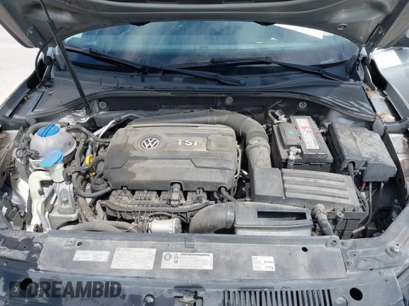 2014 Volkswagen Passat S z VIN 1VWAT7A33EC038497, wystawiony jako IAAI lot #41922616 z przebiegiem 110 509 mil mil oraz . Historia ofert i sprzedaży dostępna na DreamBid. Obrazek 10.