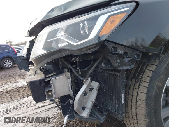 2017 Nissan Pathfinder SV with VIN 5N1DR2MM9HC633277, listed as a IAAI auction lot 41697958 with 51,891 mi miles. Bid and sale history available at carsss.com. Image 20.