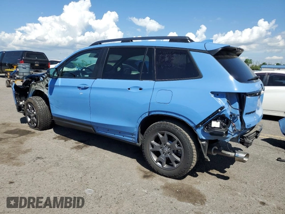 2024 Honda Passport TrailSport with VIN 5FNYF8H6XRB008887, listed as a Copart auction lot 56311425 with 18,627 mi miles and Salvage title. Bid and sale history available at DreamBid. Image 2.