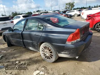 2007 Volvo S60 2.5L Turbo with VIN YV1RH592X72645362, listed as a Copart auction lot 73627514 with 80,947 mi miles and Salvage Title. Bid and sale history available at carsss.com. Image 2.