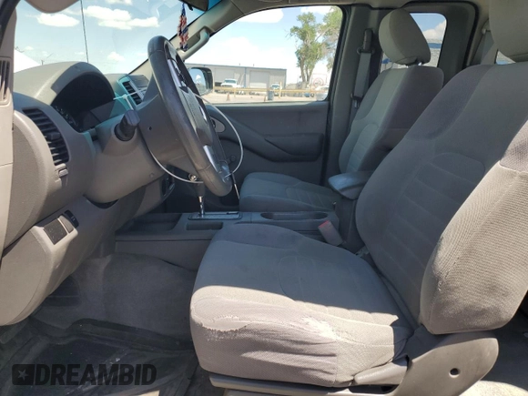 2014 Nissan Frontier S z VIN 1N6BD0CT2EN722578, wystawiony jako Copart lot #59126315 z przebiegiem 162 648 mil mil oraz Czysty tytuł • Clean title. Historia ofert i sprzedaży dostępna na DreamBid. Obrazek 7.