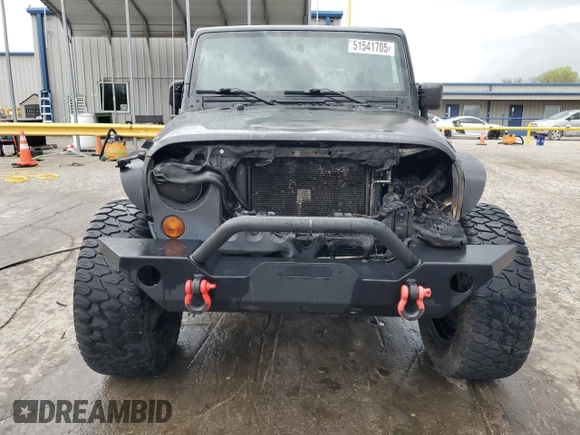 2007 Jeep Wrangler X с VIN 1J4GA39137L138031, выставлен на аукционе Copart как лот 51541705 с пробегом Не указан миль и На запчасти • Non repairable. История ставок и продаж доступна на DreamBid. Изображение 5.