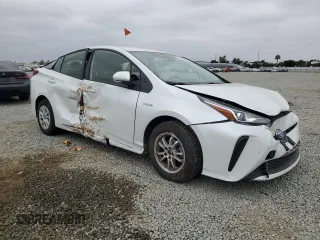 2021 Toyota Prius L Eco z VIN JTDKAMFU6M3140307, wystawiony jako Copart lot #58436795 z przebiegiem 53 151 mil mil oraz Szkoda całkowita • Salvage title. Historia ofert i sprzedaży dostępna na DreamBid. Obrazek 4.