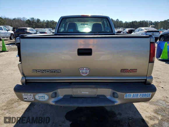 1999 GMC Sonoma SLS with VIN 1GTCS19X9X8508119, listed as a Copart auction lot 42138855 with 70,547 mi miles and Salvage Title. Bid and sale history available at carsss.com. Image 6.