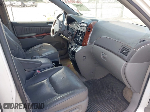 2005 Toyota Sienna XLE with VIN 5TDZA22C95S272882, listed as a IAAI auction lot 42045570 with 341,267 mi miles and . Bid and sale history available at DreamBid. Image 5.