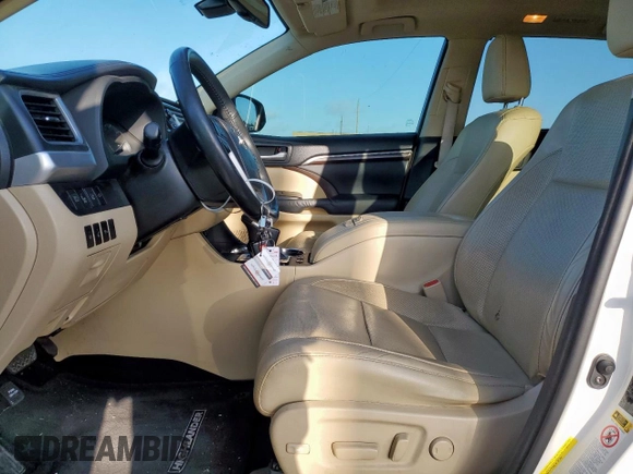 2015 Toyota Highlander Limited with VIN 5TDDKRFH9FS117899, listed as a Copart auction lot 61052845 with 138,048 mi miles and Salvage title. Bid and sale history available at DreamBid. Image 7.