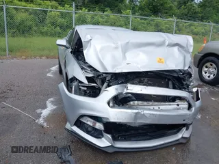2016 Ford Mustang V6 с VIN 1FA6P8AM2G5321420, выставлен на аукционе IAAI как лот 42525170 с пробегом Не указан миль и . История ставок и продаж доступна на DreamBid. Изображение 6.