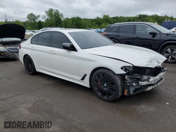 2019 BMW 5 Series 540i xDrive with VIN WBAJE7C58KWW37088, listed as a Copart auction lot 57759905 with 64,621 mi miles and Salvage title. Bid and sale history available at DreamBid. Image 4.