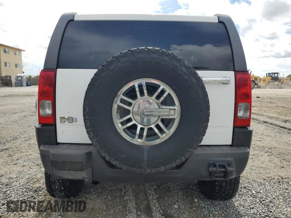2008 Hummer H3 SUV with VIN 5GTEN13E388168306, listed as a Copart auction lot 60080494 with 185,700 mi miles and Salvage Title. Bid and sale history available at carsss.com. Image 6.