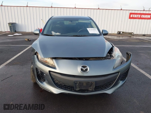2013 Mazda Mazda3 i Sport with VIN JM1BL1UP2D1749251, listed as a IAAI auction lot 41494065 with 134,037 mi miles. Bid and sale history available at carsss.com. Image 12.