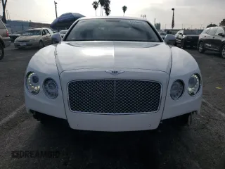 2015 Bentley Flying Spur z VIN SCBEC9ZAXFC041601, wystawiony jako Copart lot #62028895 z przebiegiem 43 943 mil mil oraz Szkoda całkowita • Salvage title. Historia ofert i sprzedaży dostępna na DreamBid. Obrazek 5.
