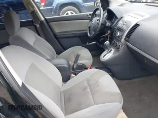 2012 Nissan Sentra SR z VIN 3N1AB6AP4CL693100, wystawiony jako IAAI lot #42028543 z przebiegiem 171 201 mil mil oraz . Historia ofert i sprzedaży dostępna na DreamBid. Obrazek 5.