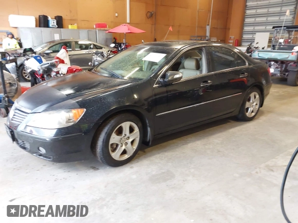 2005 Acura RL with VIN JH4KB16525C014577, listed as a IAAI auction lot 42191120 with 188,720 mi miles and . Bid and sale history available at DreamBid. Image 18.