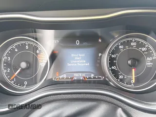 2020 Jeep Cherokee Limited с VIN 1C4PJLDB4LD638144, выставлен на аукционе IAAI как лот 42650099 с пробегом 98 678 миль миль и . История ставок и продаж доступна на DreamBid. Изображение 7.