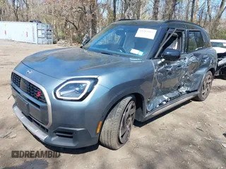 2025 MINI Countryman z VIN WMZ23GA02S7P85607, wystawiony jako IAAI lot #41982065 z przebiegiem 5269 mil mil oraz . Historia ofert i sprzedaży dostępna na DreamBid. Obrazek 16.