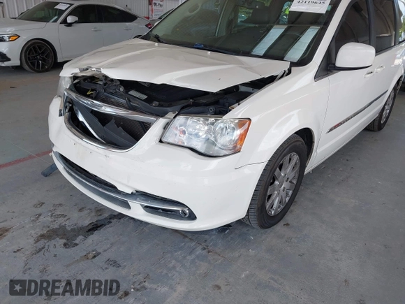 2013 Chrysler Town & Country Touring with VIN 2C4RC1BG0DR675406, listed as a IAAI auction lot 42119645 with 166,679 mi miles and . Bid and sale history available at DreamBid. Image 6.