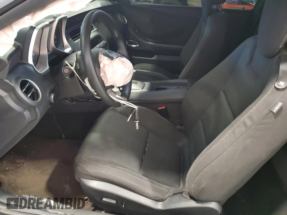 2011 Chevrolet Camaro 1LT z VIN 2G1FB1ED2B9134645, wystawiony jako Copart lot #87642705 z przebiegiem 174 958 mil mil oraz Szkoda całkowita • Salvage title. Historia ofert i sprzedaży dostępna na DreamBid. Obrazek 7.