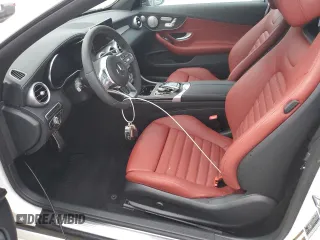 2023 Mercedes-Benz C 300 z VIN W1KWK8DB7PG127964, wystawiony jako Copart lot #79775644 z przebiegiem Nie podano mil oraz Nie do naprawy • Non repairable. Historia ofert i sprzedaży dostępna na DreamBid. Obrazek 7.