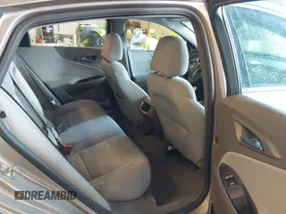 2022 Chevrolet Malibu LT with VIN 1G1ZD5ST4NF109252, listed as a IAAI auction lot 42075766 with 81,144 mi miles and . Bid and sale history available at DreamBid. Image 8.