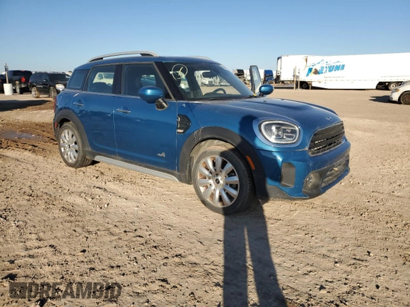 2022 MINI Countryman Cooper with VIN WMZ43BR06N3N37520, listed as a Copart auction lot 80974084 with 31,037 mi miles and Salvage title. Bid and sale history available at DreamBid. Image 4.