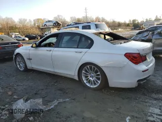 2013 BMW 7 Series 750i with VIN WBAYA8C50DC996469, listed as a Copart auction lot 41450395 with 17,504 mi miles and Non repairable. Bid and sale history available at DreamBid. Image 2.