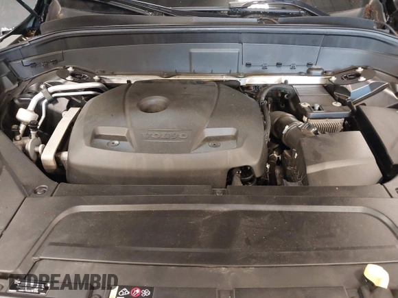 2018 Volvo XC90 Momentum with VIN YV4102PK6J1352841, listed as a IAAI auction lot 42394334 with 85,672 mi miles and . Bid and sale history available at DreamBid. Image 10.