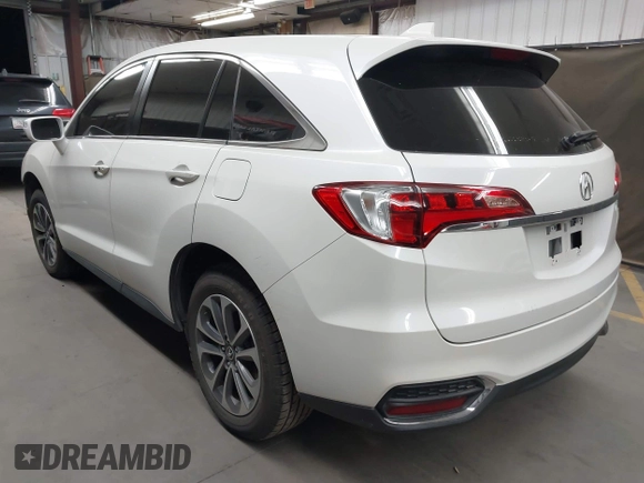 2016 Acura RDX Technology with VIN 5J8TB3H54GL018018, listed as a IAAI auction lot 42282790 with 66,241 mi miles and . Bid and sale history available at DreamBid. Image 3.