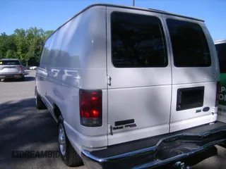 2014 Ford Econoline Cargo Commercial z VIN 1FTNE1EW1EDA10644, wystawiony jako IAAI lot #42328343 z przebiegiem 78 055 mil mil oraz . Historia ofert i sprzedaży dostępna na DreamBid. Obrazek 1.