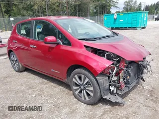 2015 Nissan LEAF S z VIN 1N4AZ0CP8FC318335, wystawiony jako IAAI lot #42290773 z przebiegiem 83 668 mil mil oraz . Historia ofert i sprzedaży dostępna na DreamBid. Obrazek 1.