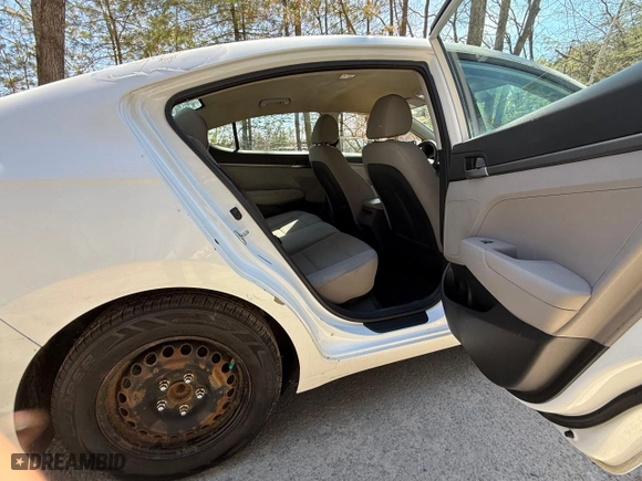 2017 Hyundai Elantra SE with VIN 5NPD74LF8HH173249, listed as a Copart auction lot 53403555 with 141,243 mi miles and Clean Title. Bid and sale history available at carsss.com. Image 6.