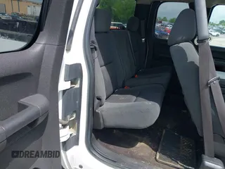 2009 Chevrolet Silverado 1500 LT with VIN 1GCEK290X9Z291310, listed as a IAAI auction lot 42055477 with 154,712 mi miles and . Bid and sale history available at DreamBid. Image 8.