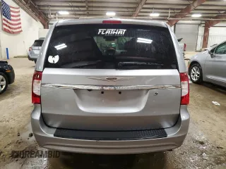 2014 Chrysler Town & Country S with VIN 2C4RC1HG0ER109089, listed as a Copart auction lot 49243395 with 117,568 mi miles and Clean Title. Bid and sale history available at carsss.com. Image 6.