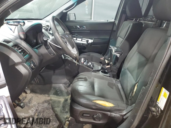 2015 Ford Utility Police Interceptor with VIN 1FM5K8AR6FGC26969, listed as a Copart auction lot 44251065 with 188,521 mi miles and Clean Title. Bid and sale history available at carsss.com. Image 7.