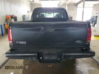 2002 Ford F-250 XL with VIN 1FTNW21L72EC87674, listed as a Copart auction lot 60322595 with Not provided miles and Salvage title. Bid and sale history available at DreamBid. Image 6.