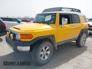 2007 Toyota FJ Cruiser with VIN JTEBU11F670079735, listed as a IAAI auction lot 41722033 with 171,088 mi miles. Bid and sale history available at carsss.com. Image 17.