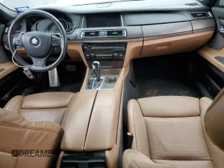 2014 BMW 7 Series ALPINA B7 with VIN WBAYE8C52ED780400, listed as a Copart auction lot 82196834 with 0 mi miles and Salvage Title. Bid and sale history available at carsss.com. Image 8.