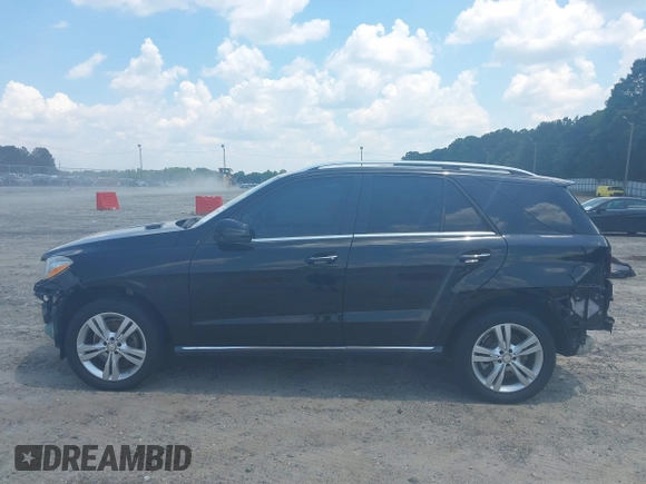 2015 Mercedes-Benz M 350 with VIN 4JGDA5JB2FA604188, listed as a IAAI auction lot 42544343 with 163,597 mi miles and . Bid and sale history available at DreamBid. Image 15.