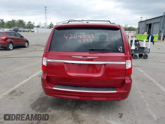 2013 Chrysler Town & Country Touring z VIN 2C4RC1BG2DR777712, wystawiony jako IAAI lot #42114838 z przebiegiem 139 103 mil mil oraz . Historia ofert i sprzedaży dostępna na DreamBid. Obrazek 17.