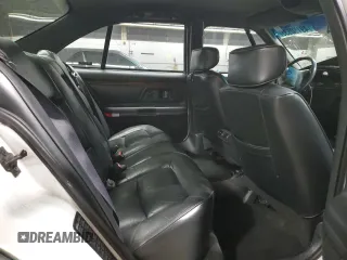 1998 Oldsmobile 88 LS z VIN 1G3HN52K9W4823866, wystawiony jako Copart lot #49150535 z przebiegiem 54 125 mil mil oraz Szkody całkowita. Historia ofert i sprzedaży dostępna na DreamBid. Obrazek 10.
