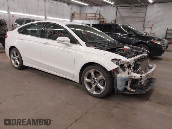 2013 Ford Fusion SE with VIN 3FA6P0H72DR377612, listed as a IAAI auction lot 41963999 with 170,611 mi miles. Bid and sale history available at carsss.com. Image 1.